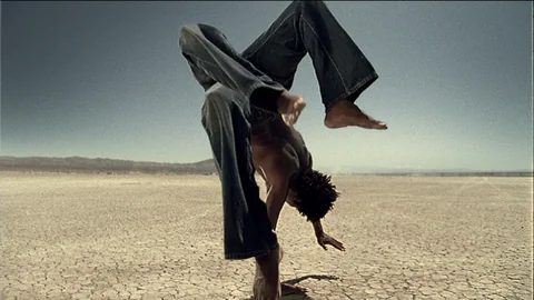 Levis "Dancer"
